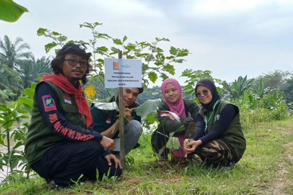 Kader Konservasi Sumatera Utara dan GRAS Tanam Pohon di HMPI 2024