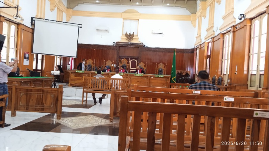 Pleidoi Belum Maksimal, Sidang Ditunda